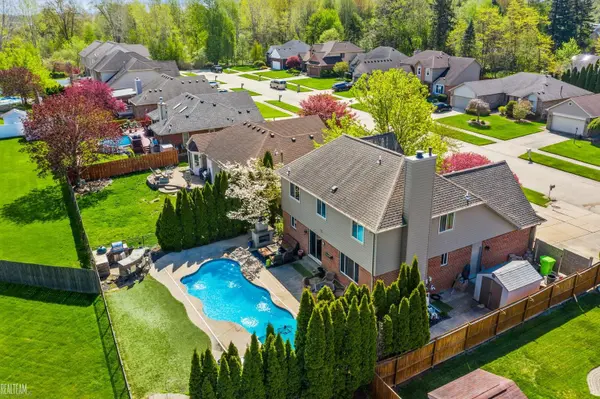 Chesterfield Twp, MI 48047,34121 Summerhill