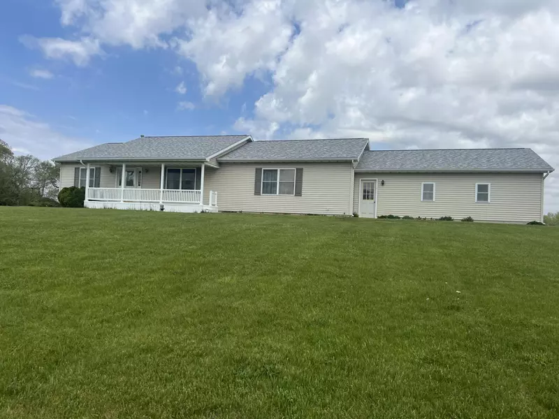 31846 Kelly RD, Burr Oak, MI 49030