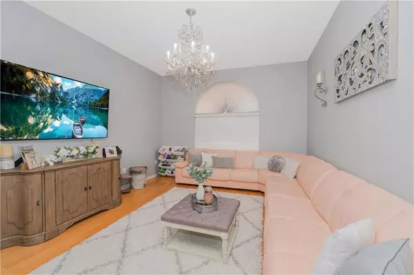 Staten  Island, NY 10312,149 Crossfield AVE