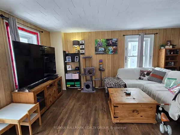 Greely - Metcalfe - Osgoode - Vernon And Area, ON K0A 2P0,7122 Bank ST