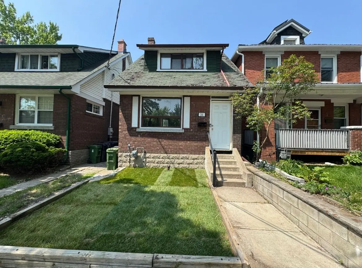 34 Woodington AVE, Toronto E03, ON M4C 3J3