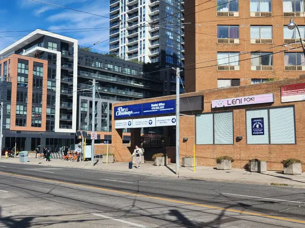 Toronto W02, ON M6P 4A9,2340 Dundas ST W #G11