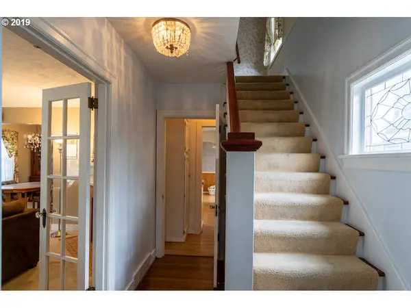 Astoria, OR 97103,1466 3rd ST