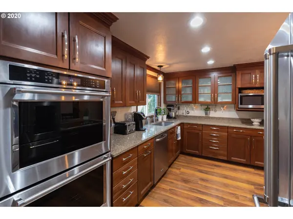 Sandy, OR 97055,32487 SE COLORADO RD