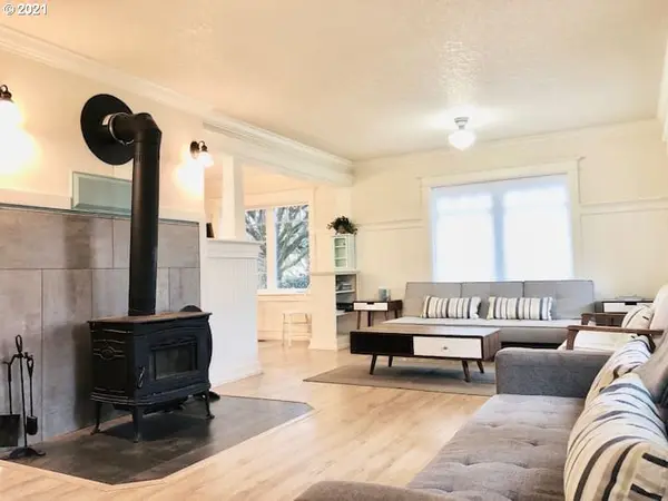 360 S PACIFIC ST, Rockaway Beach, OR 97136