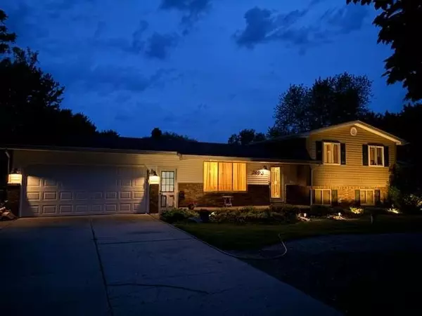 3193 N Mckinley RD, Flushing, MI 48433