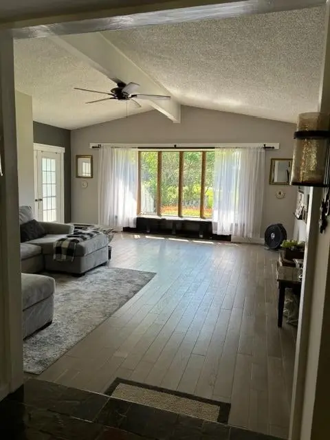 Flushing, MI 48433,3193 N Mckinley RD