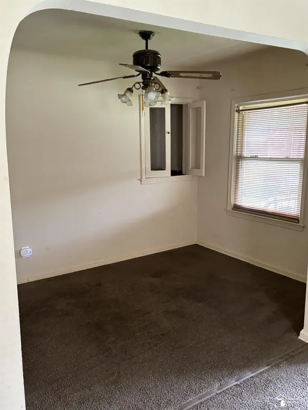 Ecorse, MI 48229,4146 16th ST