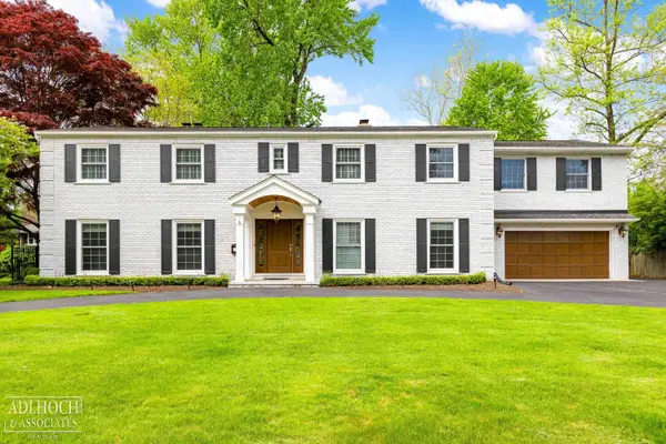 Grosse Pointe Park, MI 48230,915 Three Mile DR