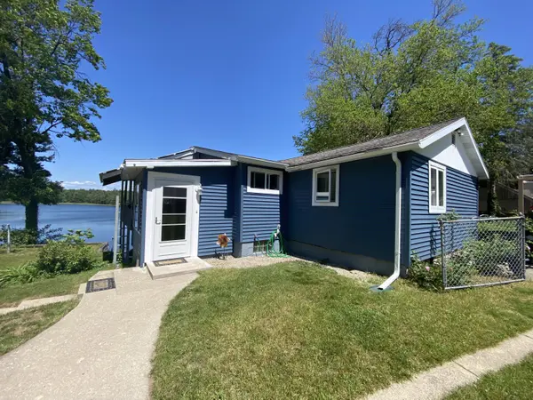 3878 Wilson Beach RD, Twin Lake, MI 49457