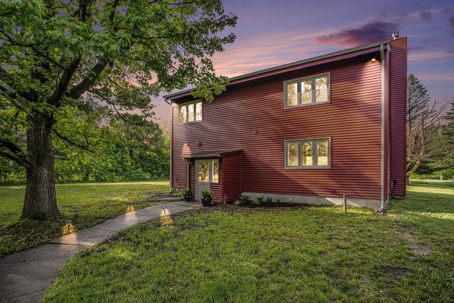 38545 28th AVE, Gobles, MI 49055