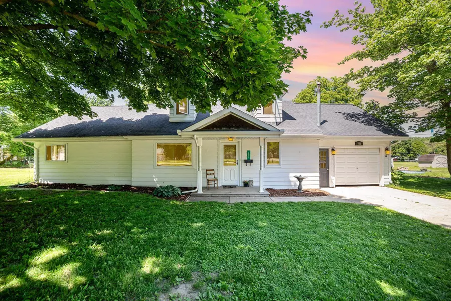 721 E Emerson ST, Ithaca, MI 48847