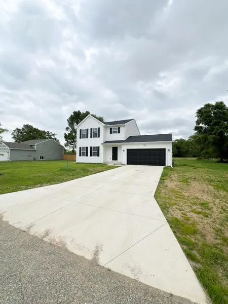 425 Orchard ST, Constantine, MI 49042