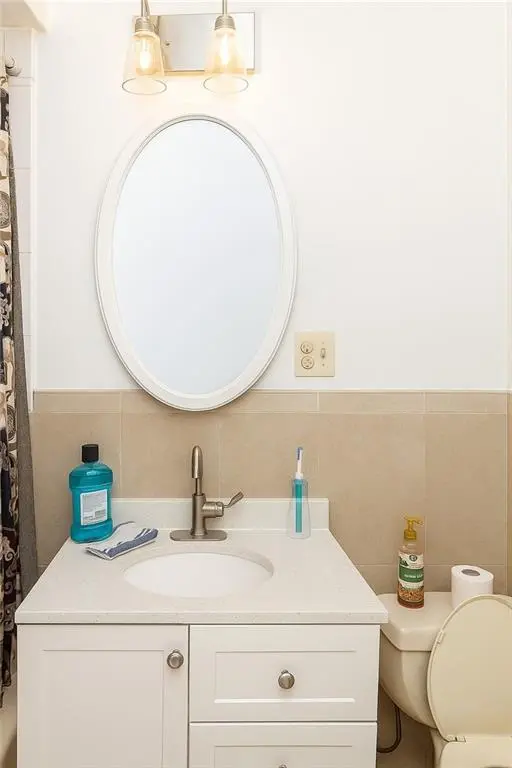 Brooklyn, NY 11203,303 East 48th ST