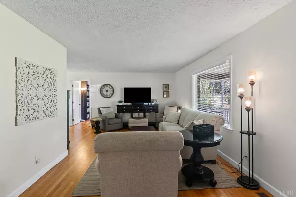 Altavista, VA 24517,1604 Avondale DR