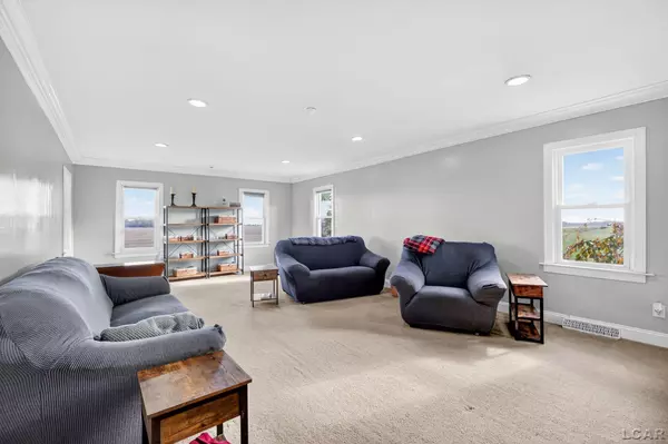 Blissfield, MI 49228,6404 S County Line HWY