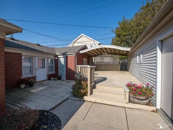 Monroe, MI 48162,3211 Parkwood ST