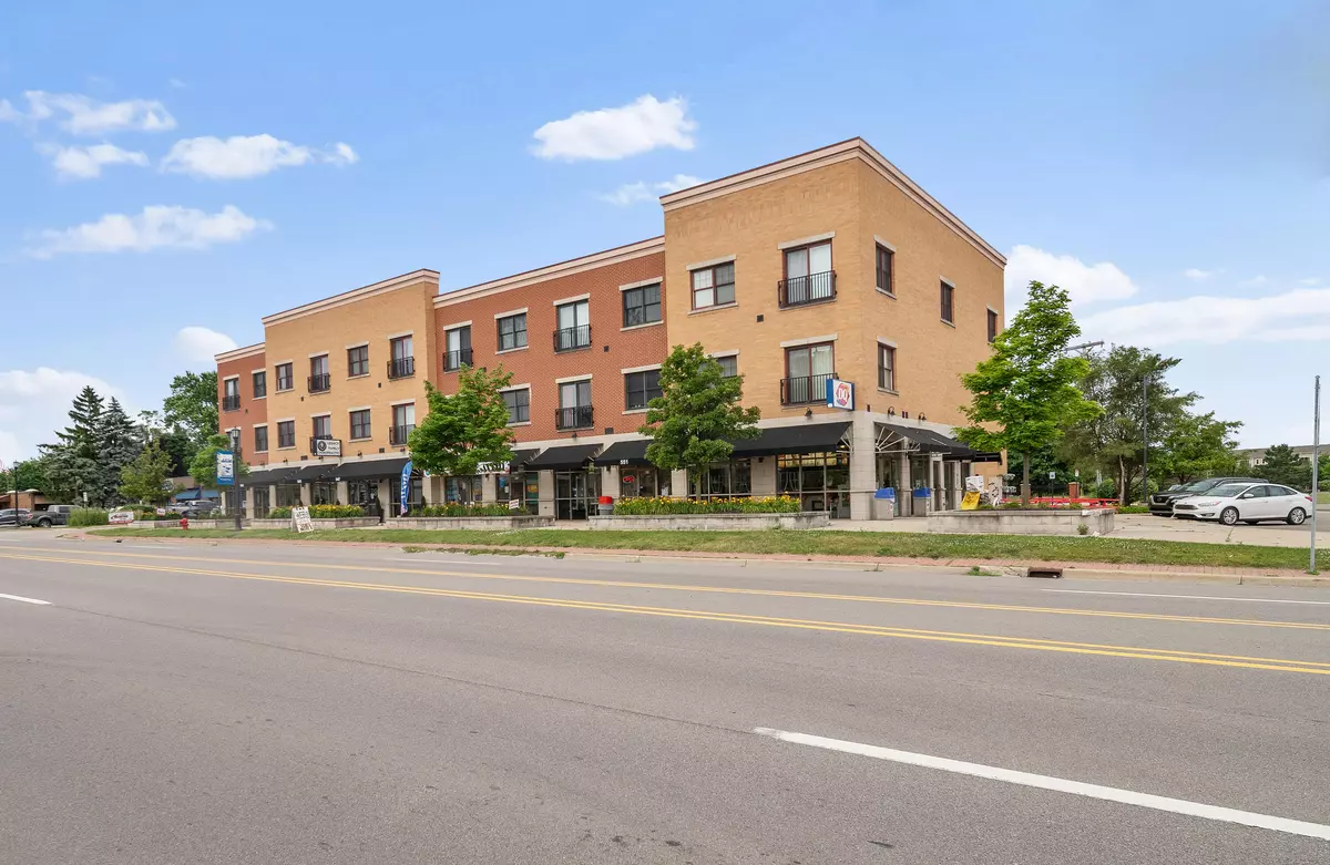 Walled Lake, MI 48390,575 N Pontiac TRL