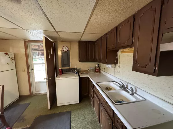 Alger, MI 48610,5145 Oak Park DR