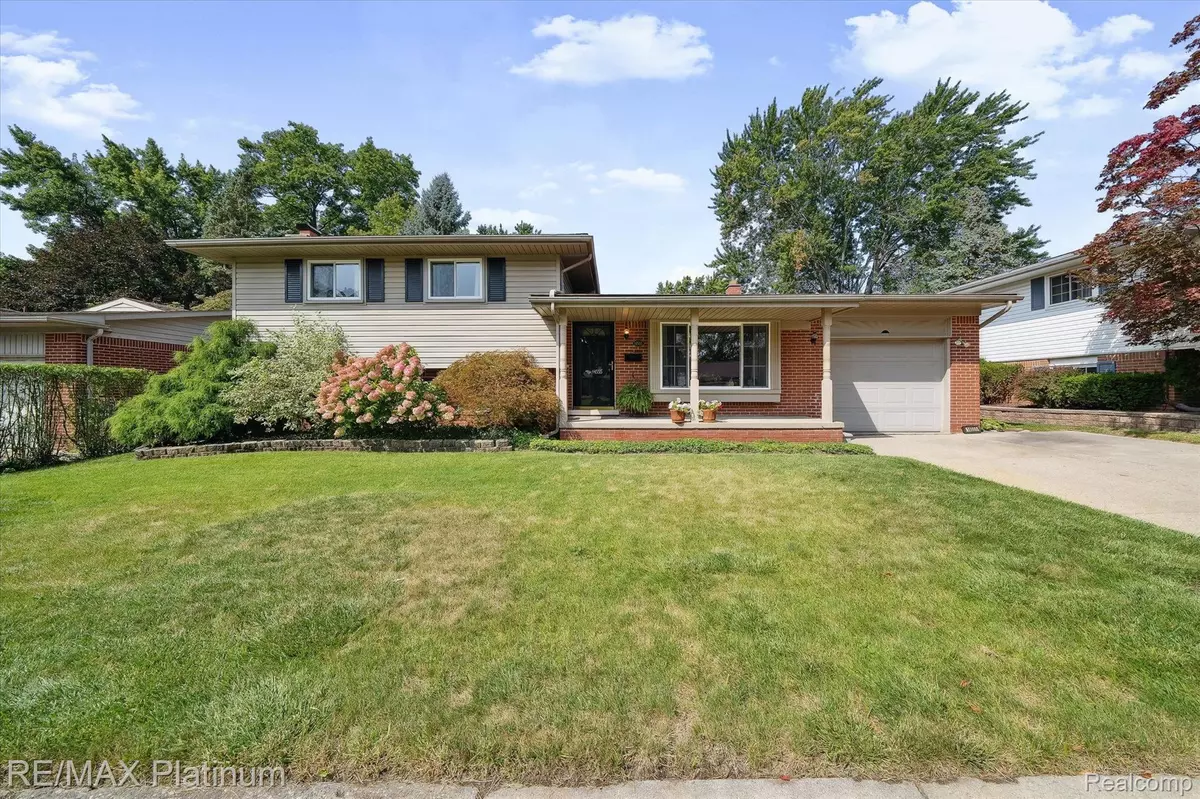 Livonia, MI 48154,14555 PARK ST