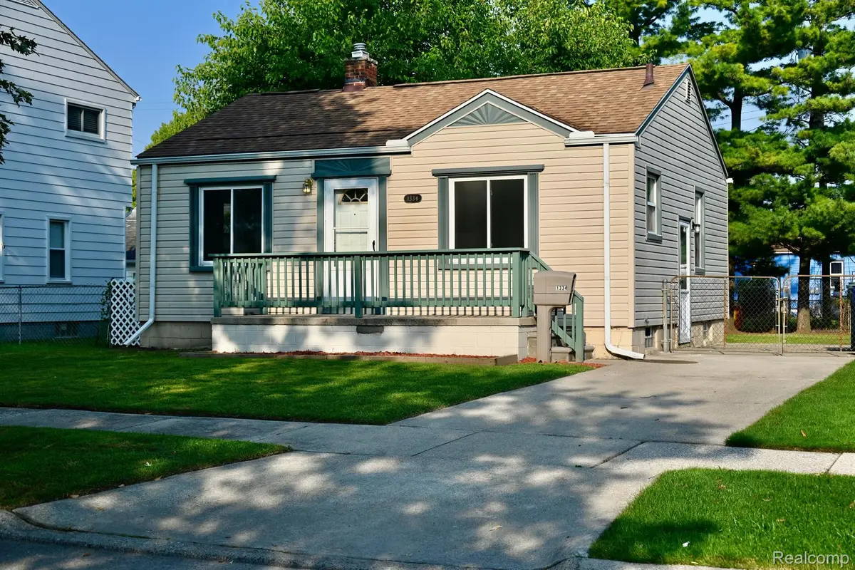 Lincoln Park, MI 48146,1334 APPLEWOOD AVE