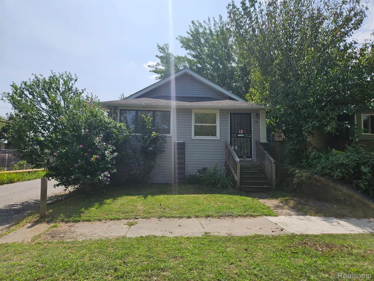 Ecorse, MI 48229,74 E ROCKWOOD ST