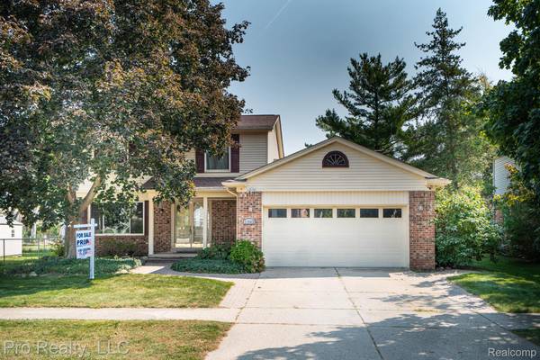 11542 WAVERLY DR,  Plymouth,  MI 48170