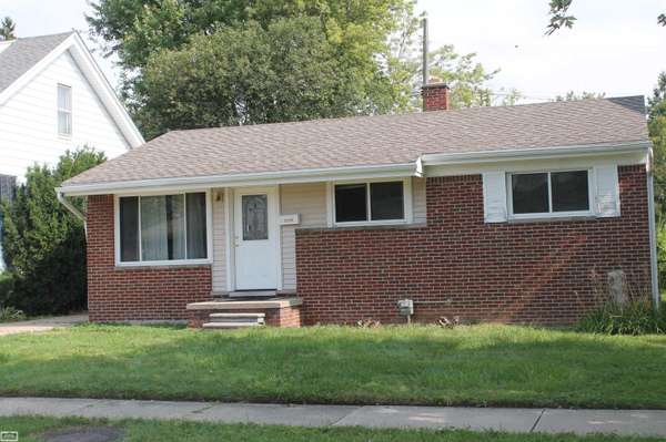 22709 Avon ST,  Saint Clair Shores,  MI 48082