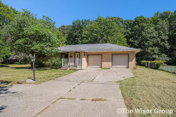 Walker, MI 49534,1646 Wilson AVE NW