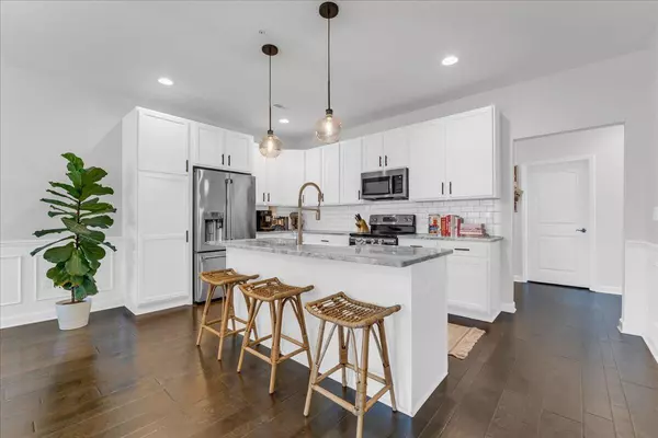 Ann Arbor, MI 48103,5524 Arbor Chase DR