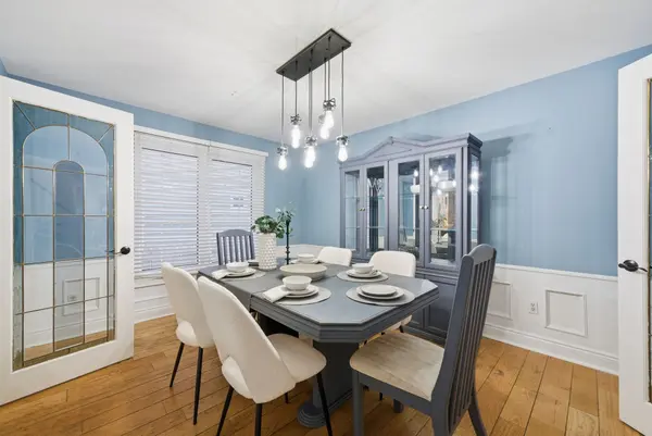 Oshawa, ON L1K 2E7,906 Kingsley CT