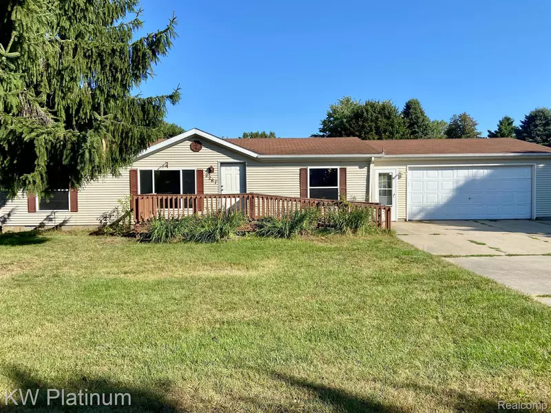 2287 MARK ST, Croswell, MI 48422