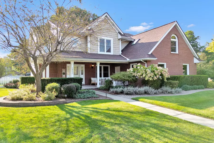 58435 Pleasant View CT, Washington Twp, MI 48094