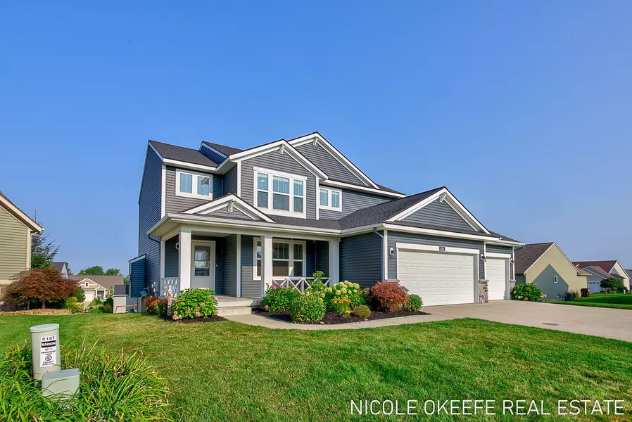 8181 Dreamfield CT, Byron Center, MI 49315