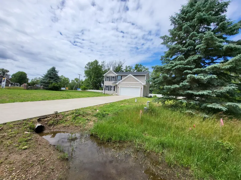 33610 Pinedale LN, Gobles, MI 49055