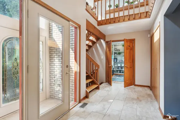 Grosse Ile, MI 48138,7896 Siding CT