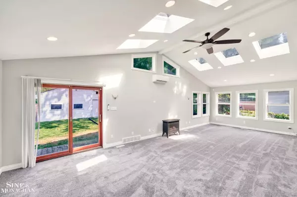 Harper Woods, MI 48225,20601 Lancaster ST