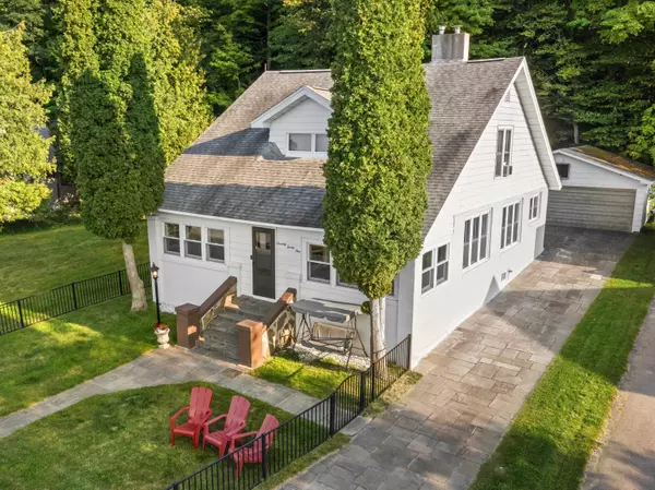 Beulah, MI 49617,7021 Crystal AVE