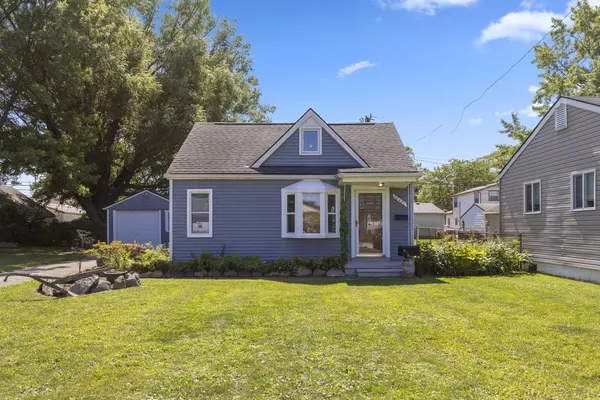 28461 Dawson ST, Garden City, MI 48135