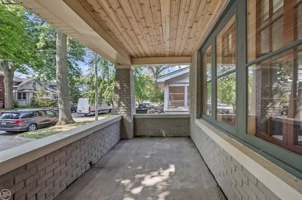 Ferndale, MI 48220,208 W Webster ST