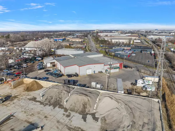 Center Line, MI 48015,25411 Sherwood AVE