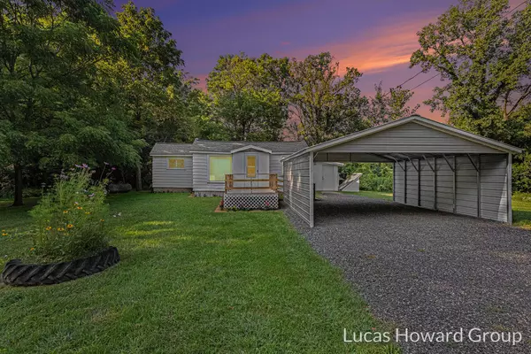 23834 North ST, Cassopolis, MI 49031