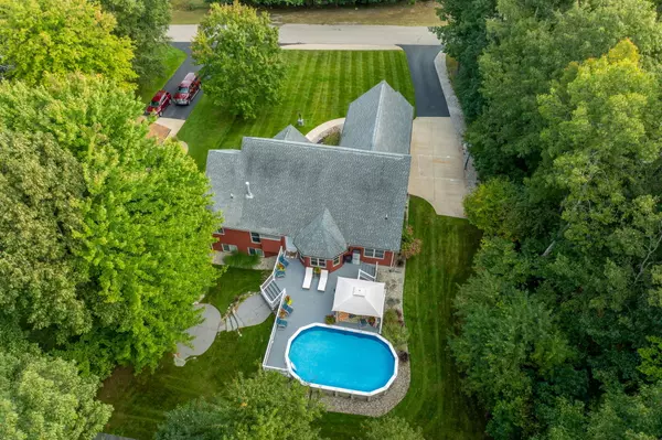 Canadian Lakes, MI 49346,9781 Main ST