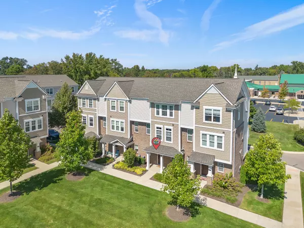 453 Wright ST, Wixom, MI 48393