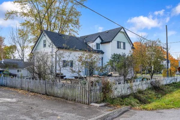 Thorold, ON L0S 1K0,66 South ST N