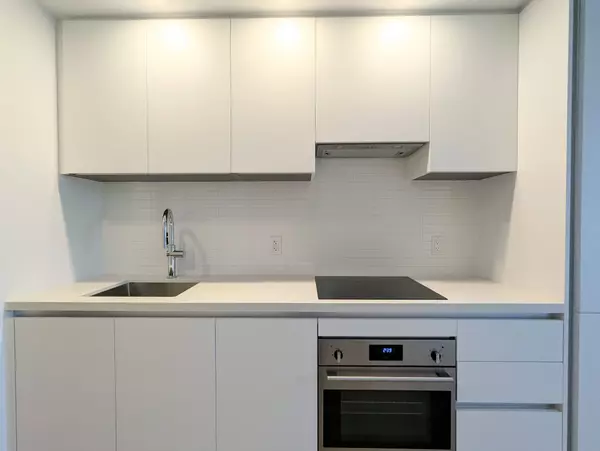 Mississauga, ON L5B 0N9,4015 The Exchange ST #3509