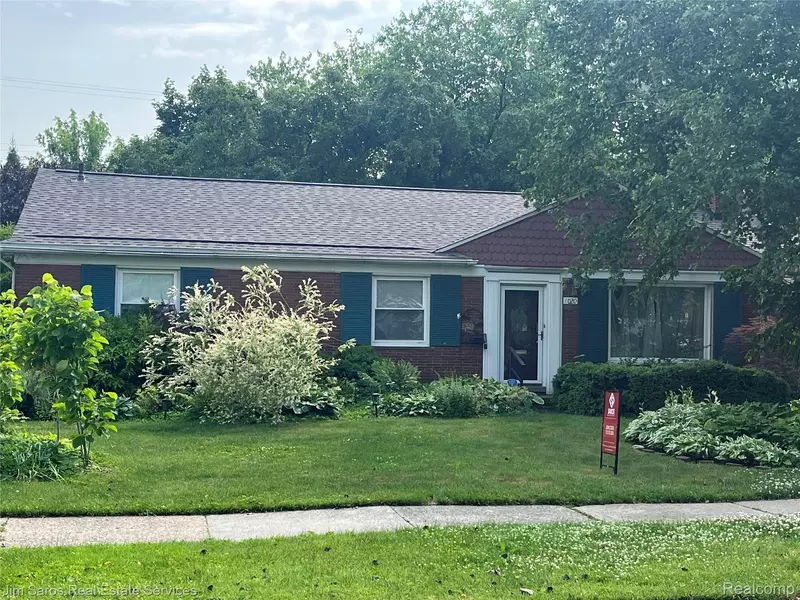 1020 Somerset AVE, Grosse Pointe Park, MI 48230