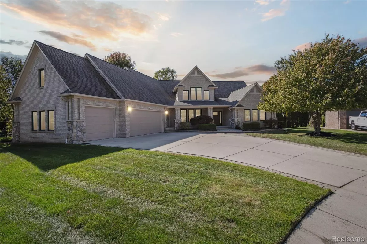 Chesterfield, MI 48047,34409 ZACHARY CT