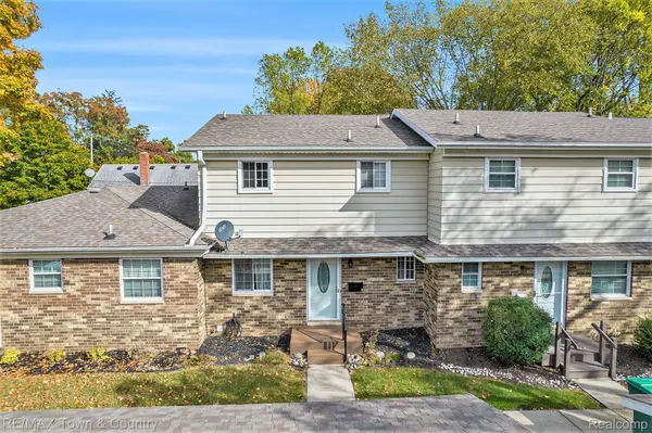 Flushing, MI 48433,508 CHAMBERLAIN ST #9