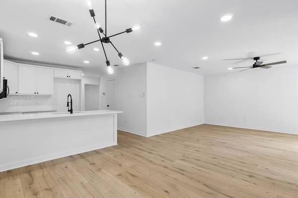 Wills Point, TX 75169,910 Willow Drive